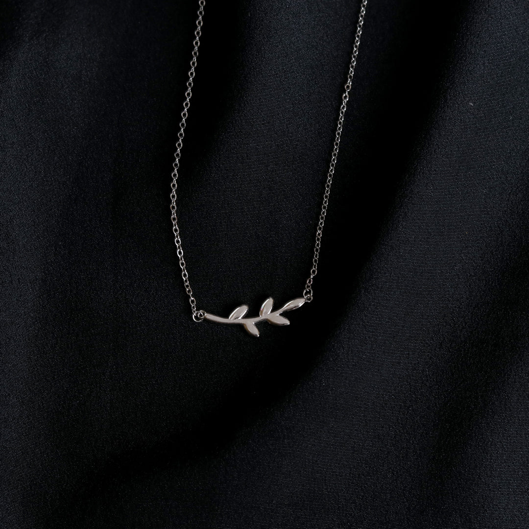 Leafy Affair Necklace